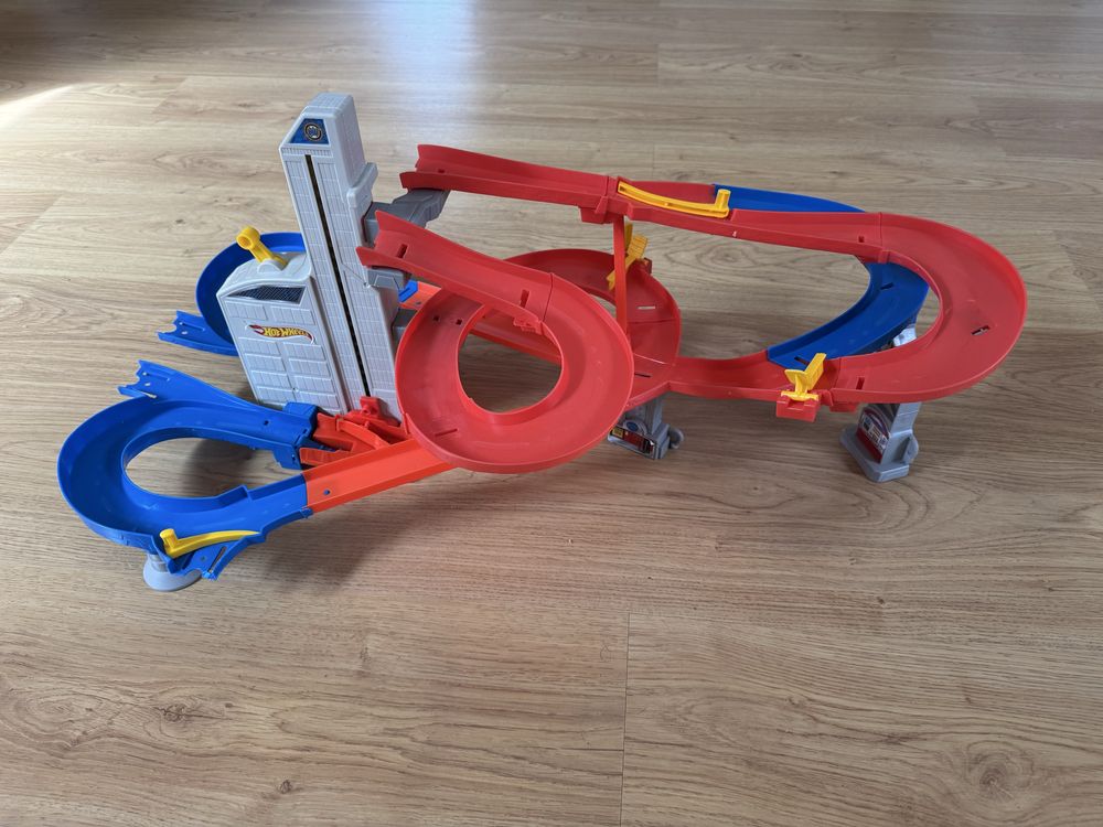 Hot Wheels - HW Auto-Lift Expressway Track Set