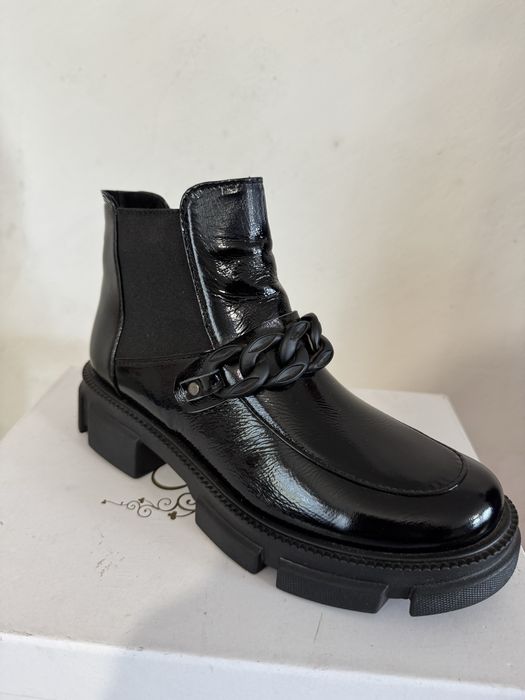 Ботільони жіночі