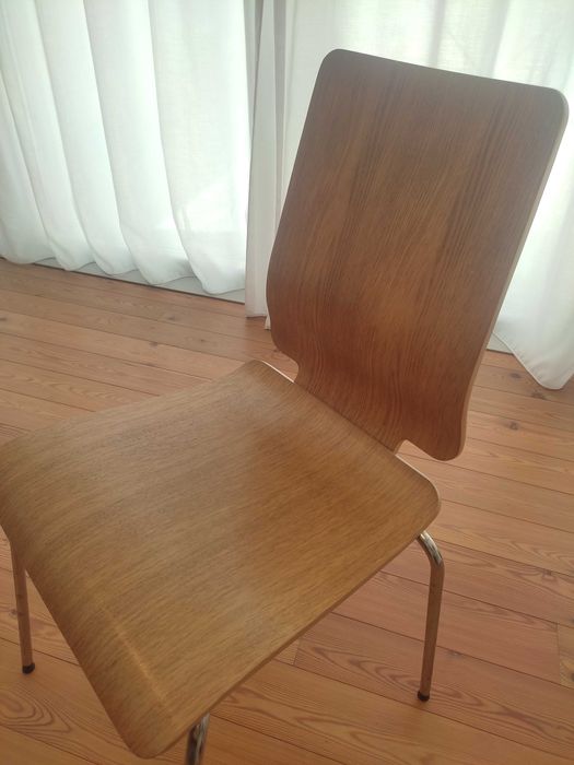 Mesa extensível e cadeiras Ikea