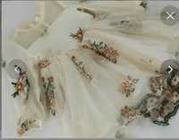 Elegancka sukienka ecru 92-98