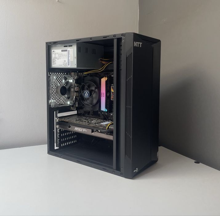 —> Komputer stacjonarny pc