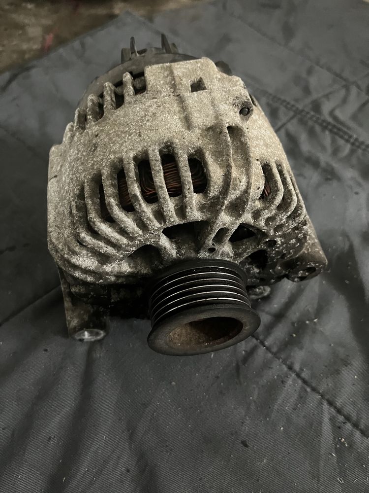 Alternator bmw e90 e60 e83 e46 e39 e53 e70 m57 m47 2.0d 3.0d