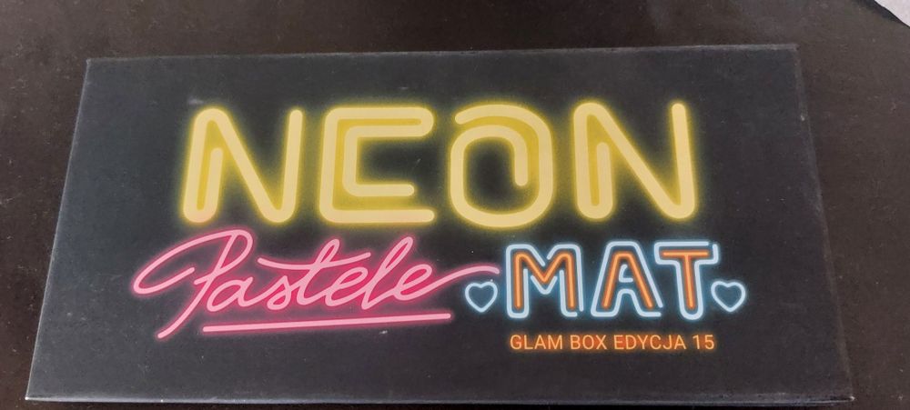 Paleta cieni pastele neon mat glam shop cena 40 zl