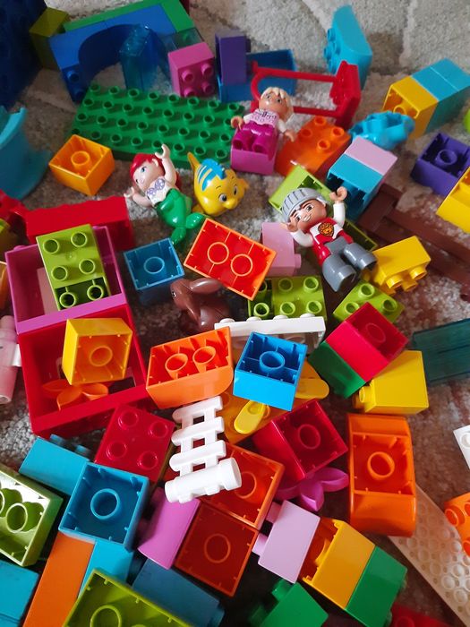Lego Duplo różne zestawy ponad 200 klockow