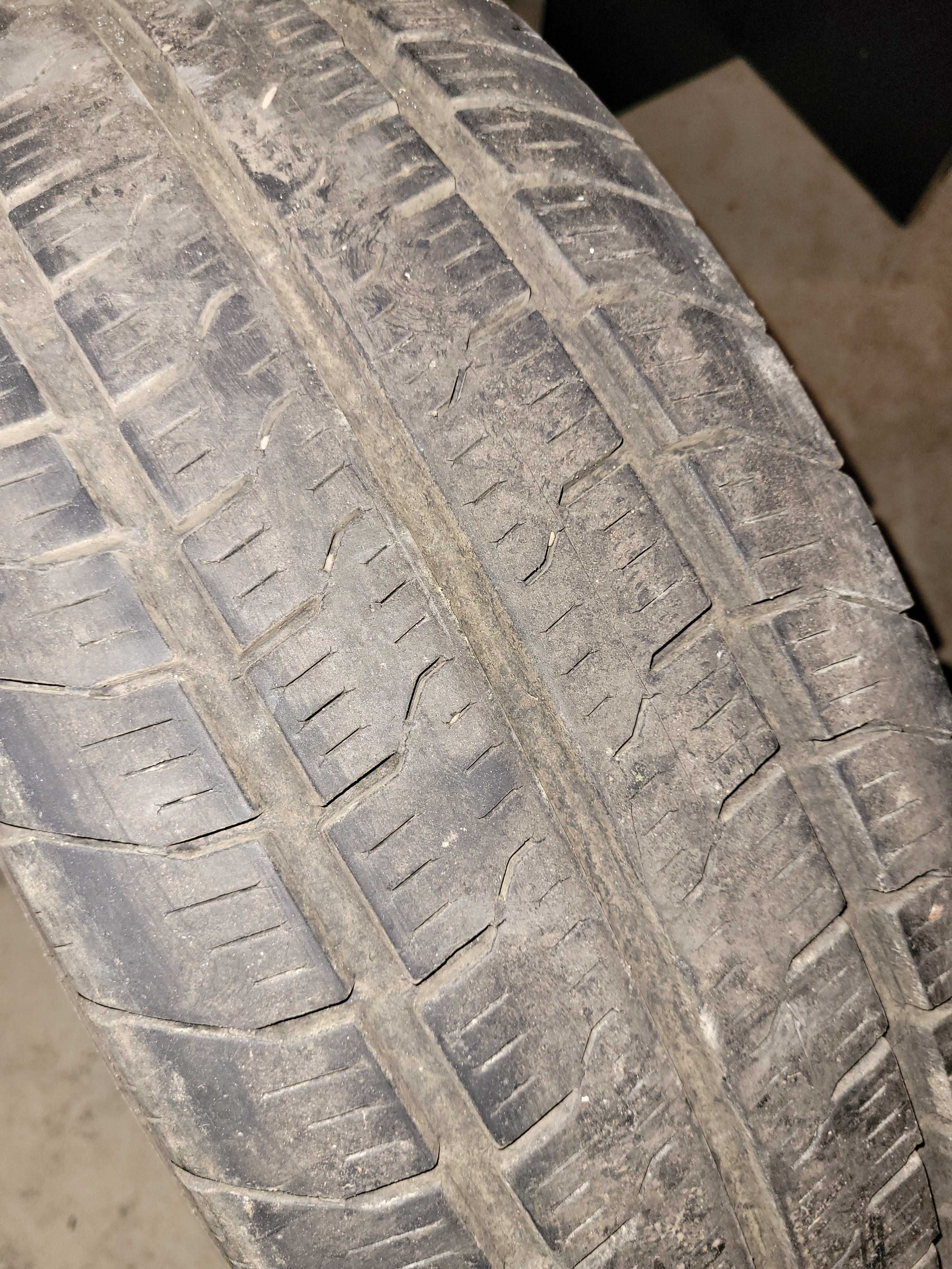 Opony PAXARO 225/70r15c x 2szt