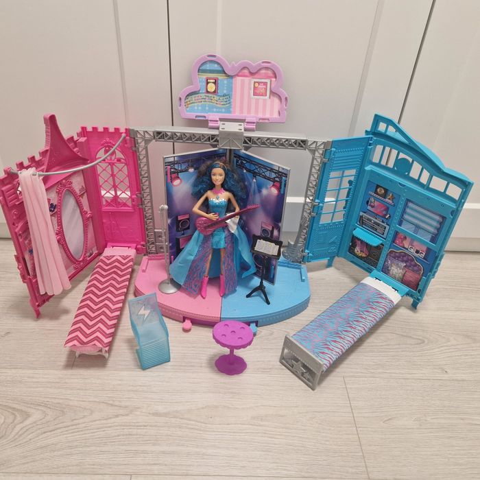 Scena rockowa Barbie
