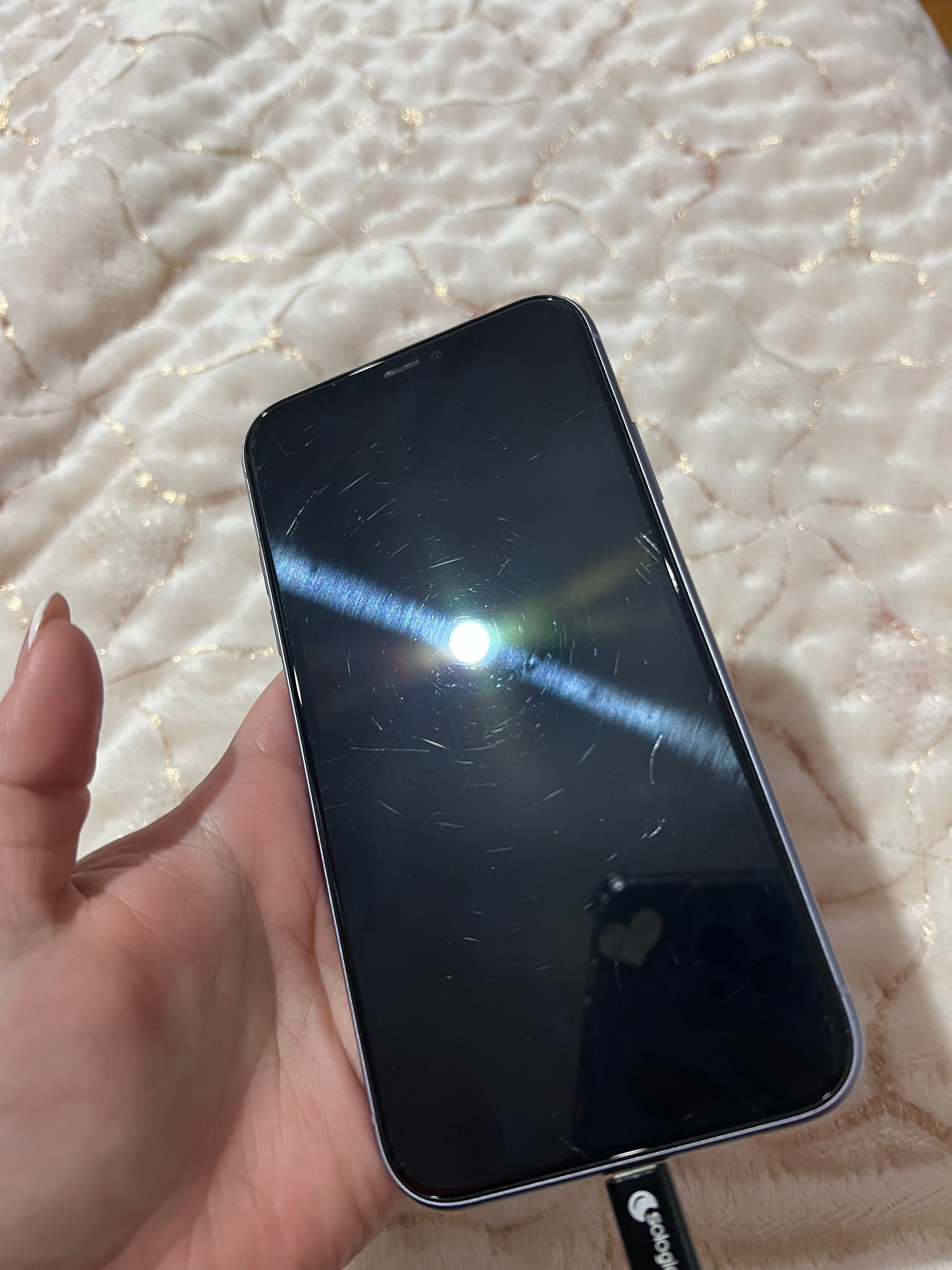 iphone 11 128GB.