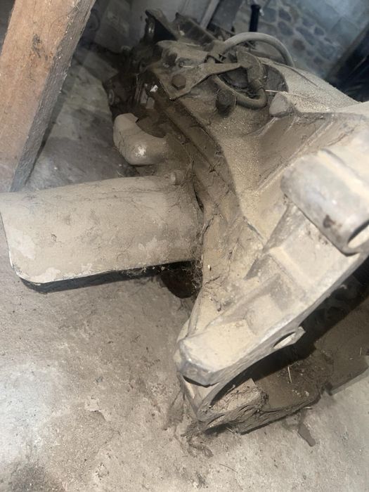Кпп коробка передач audi a4 b5 vw passat b5 1.6 1.8 дросель полуось