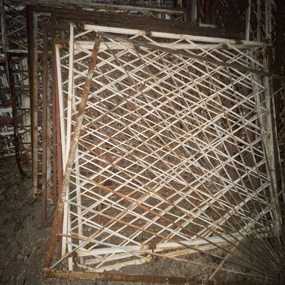 Забор секційний металеви (металеві решітки)