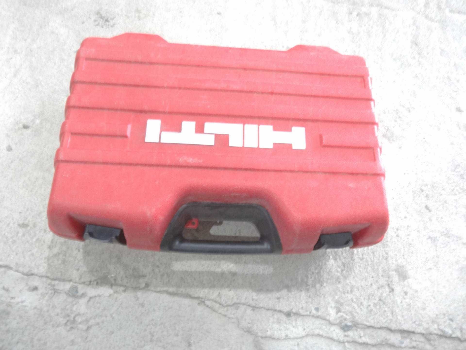 Rebarbadora Hilti AG125-A22 - Completa