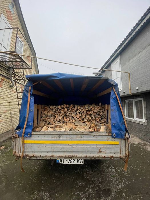 Продаються дрова соснові та березові