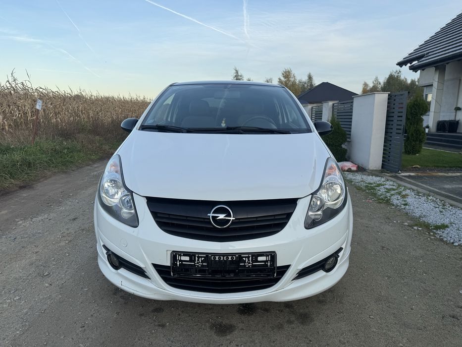 Opel Corsa 1.4 benzyna limited edition