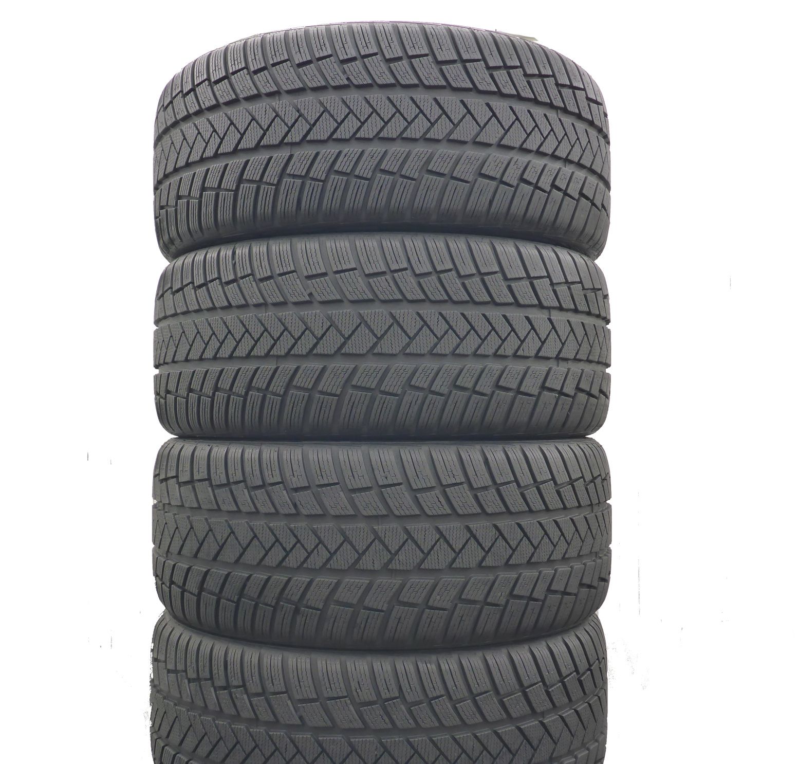 Opony 265/40/21 Vredestein 265/40R21 105Y XL Zimowe 2024 8-8,2mm