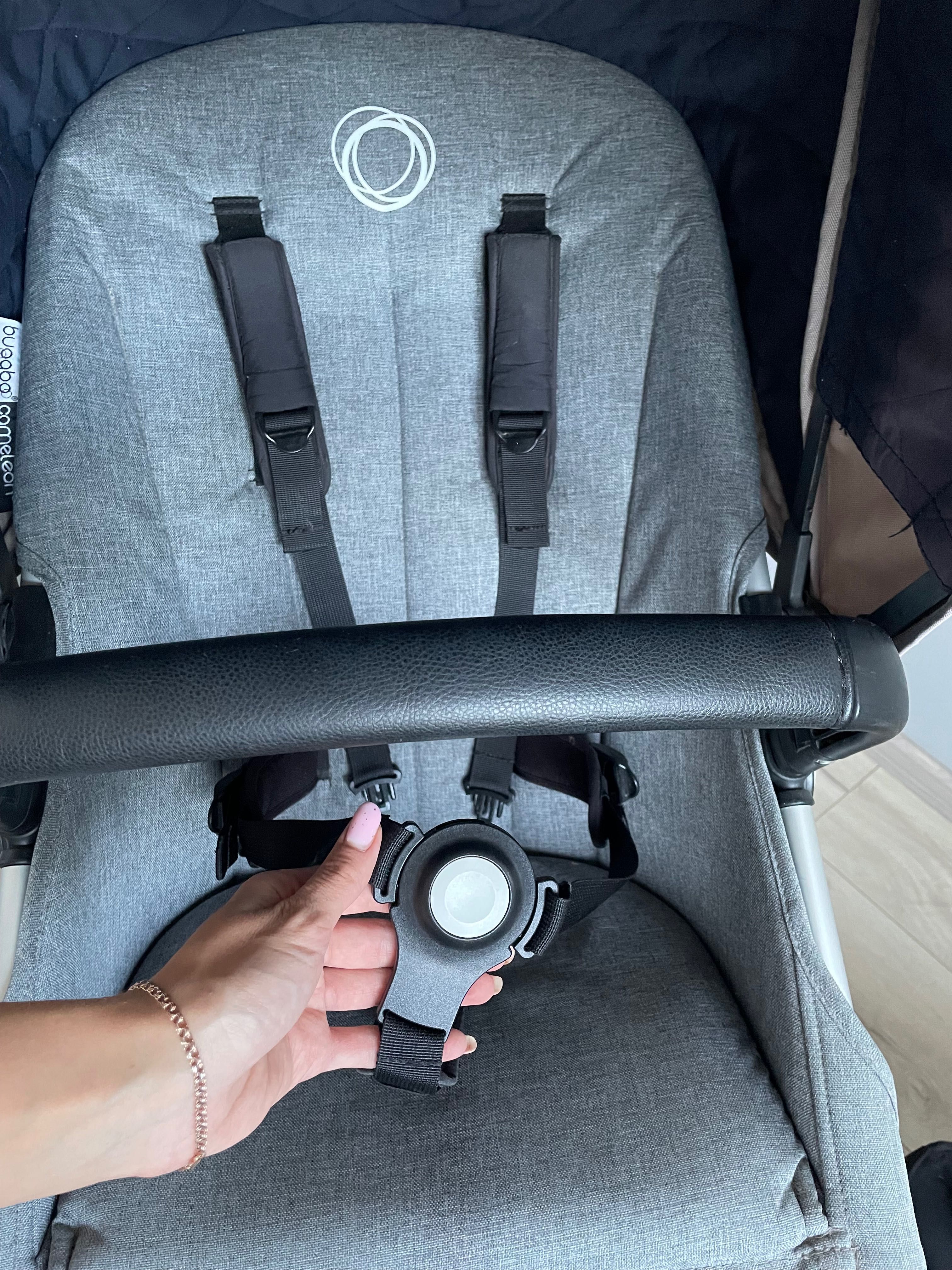 Коляска Bugaboo Cameleon3 в комплекті з підніжкою для старшої дитини