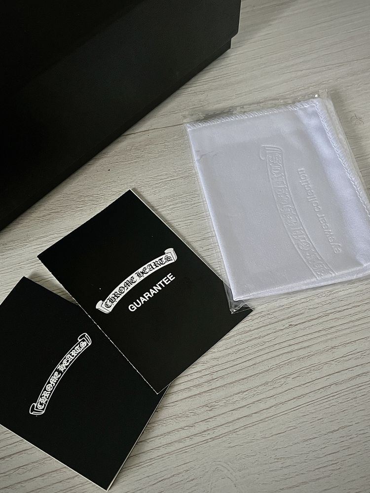 Okulary Chrome Hearts z pudełkiem