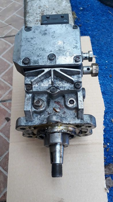 Bomba injectora bmw e 46 136 cv.