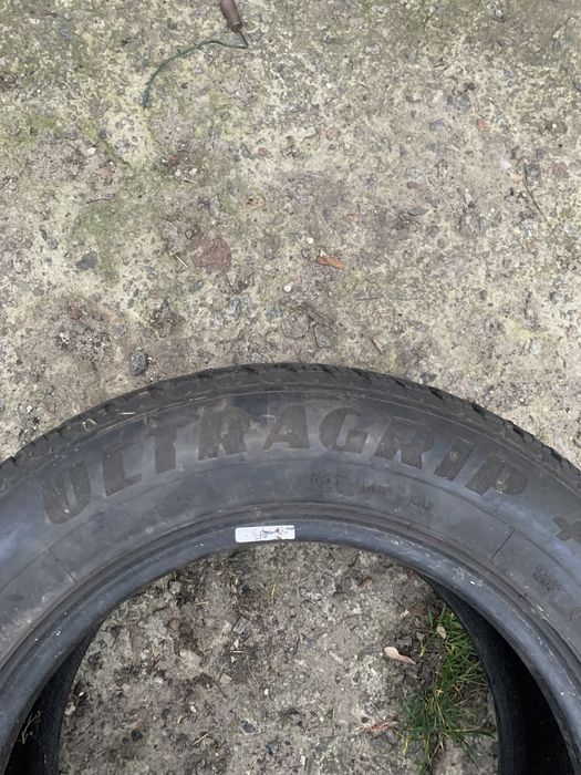 Продам резину на диске на Volkswagen Transporter T5