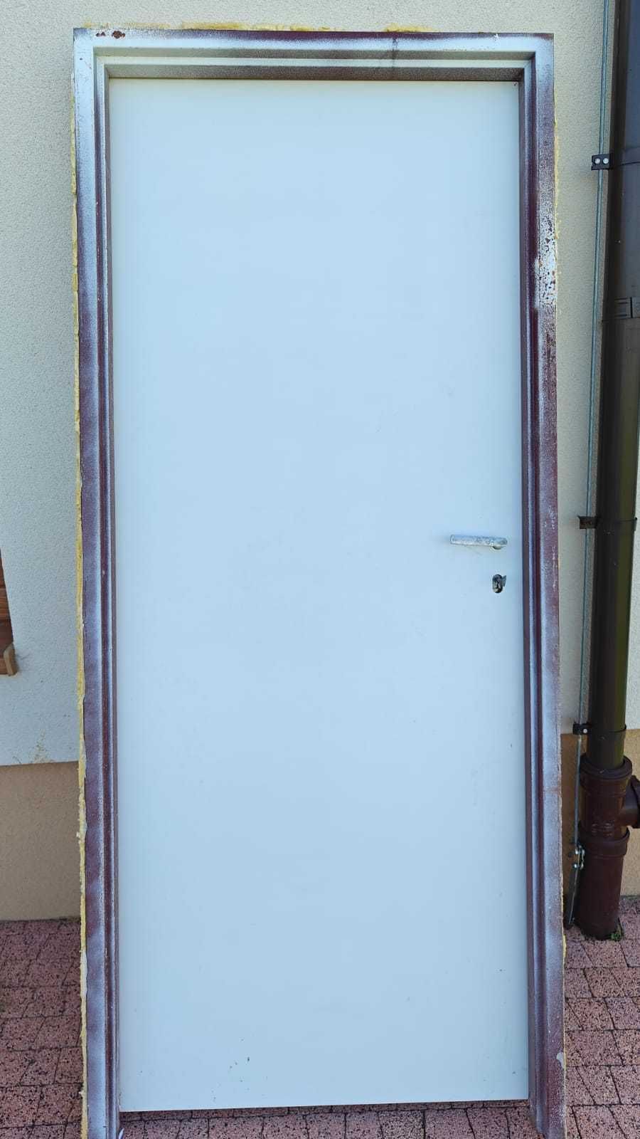 Dzwi wewnętrzne 80cm
