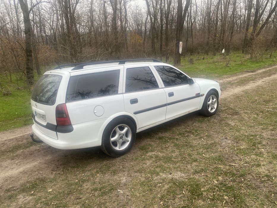 Опель Вектра 2.0 турбодизель. Стан доглянутий!