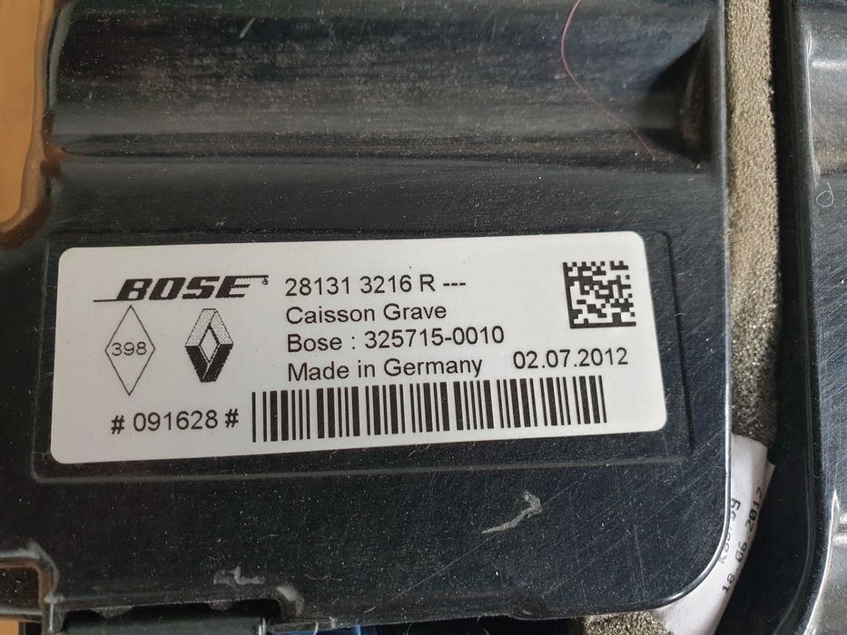 renault scenic 3 III  subwoofer  BOSE