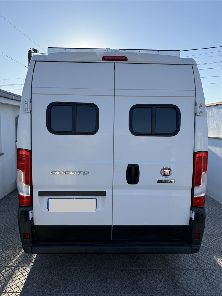 CARRINHA / Autocaravana 2021 C/ 33000Kms