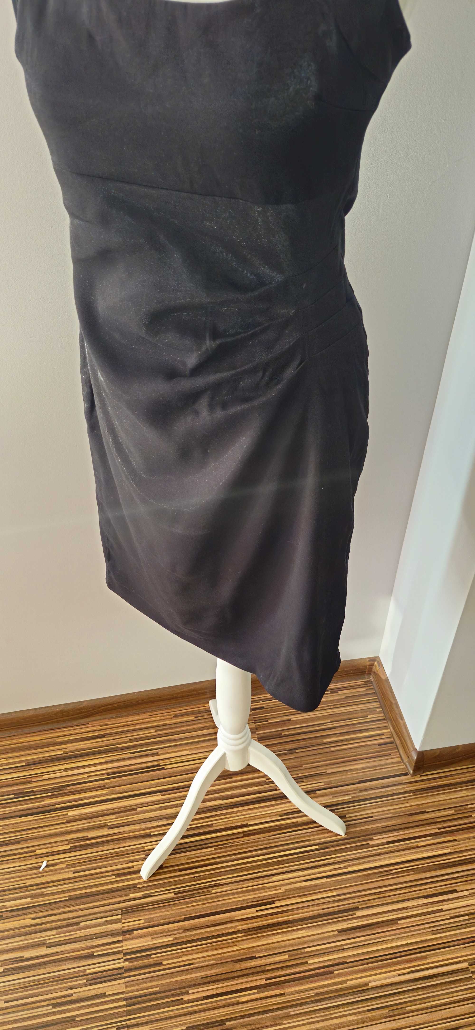 Elegancka sukienka