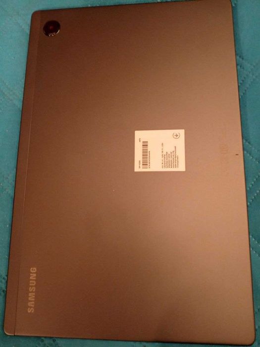 Планшет Samsung Galaxy Tab A8 10.5" 4/64GB (чехол книжка+клавиатура)