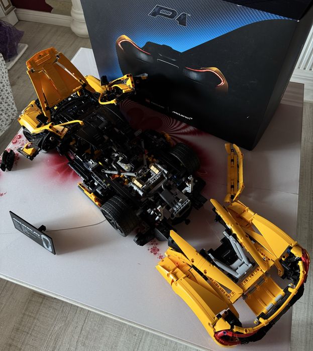 Конструктор LEGO Technic McLaren P1  (42172) Оригінал. Повний комплект