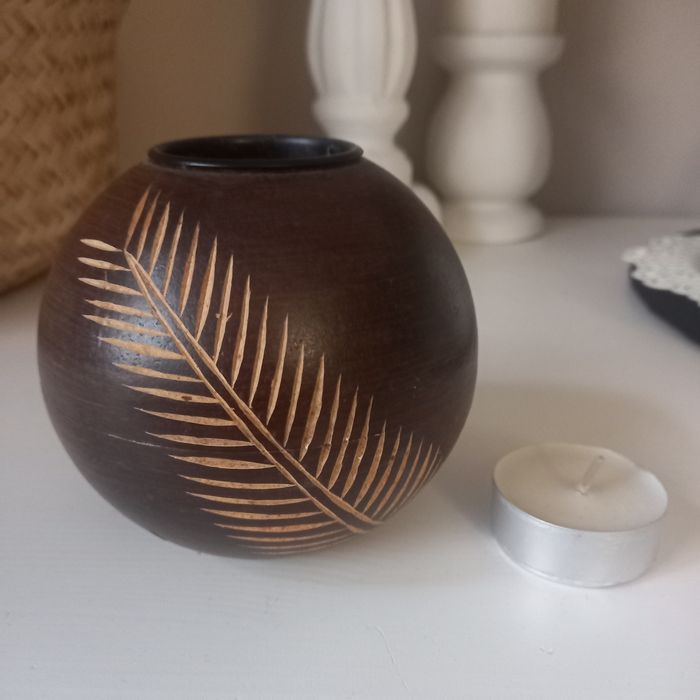 Drewniany świecznik kula