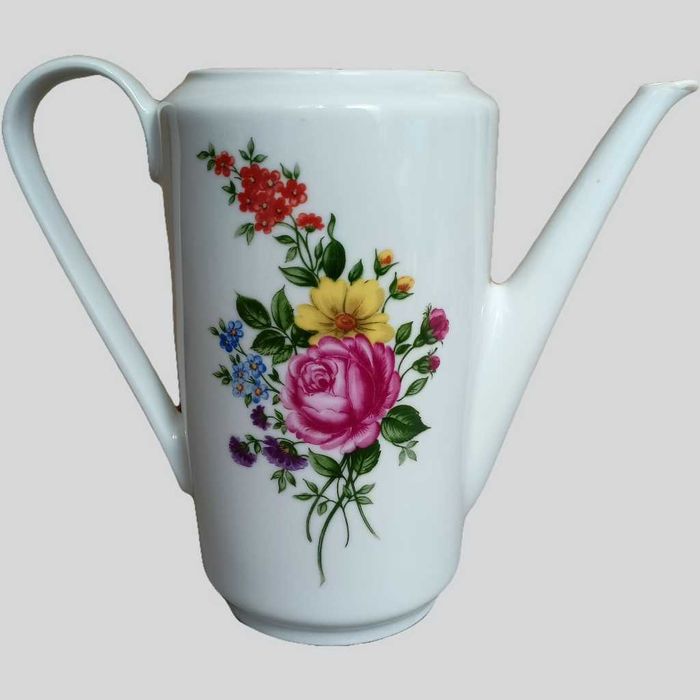 Dzbanek porcelanowy Kahla NRD – elegancja z tradycją od 1844 roku