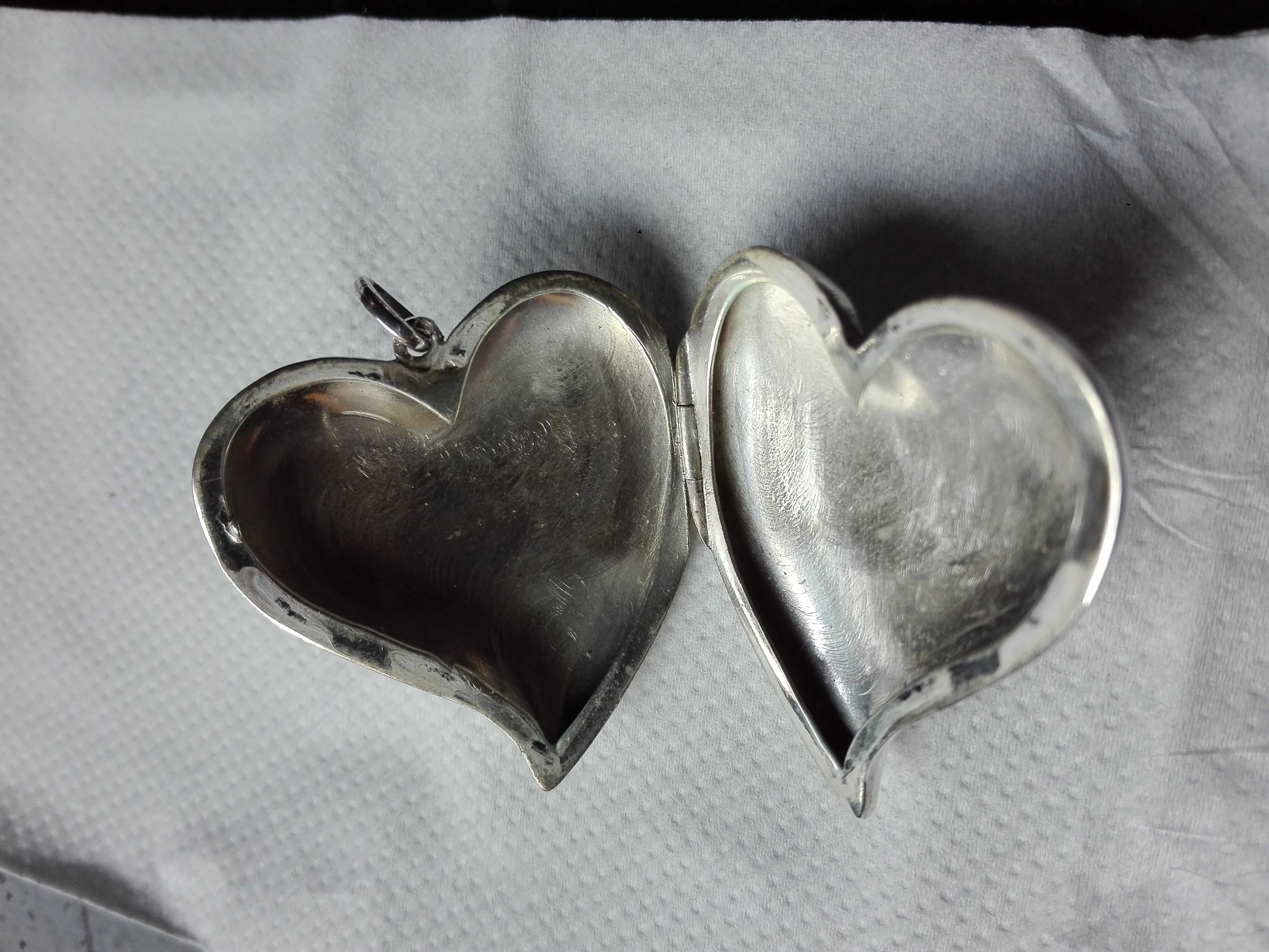 Medalha coração gravado de abrir em prata Portuguesa