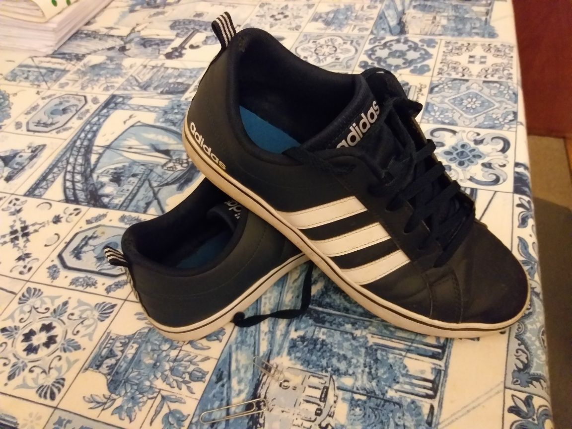 Sapatilhas/Ténis Adidas