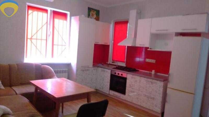 Продам отдельный дом в центре на ул. Разумовская