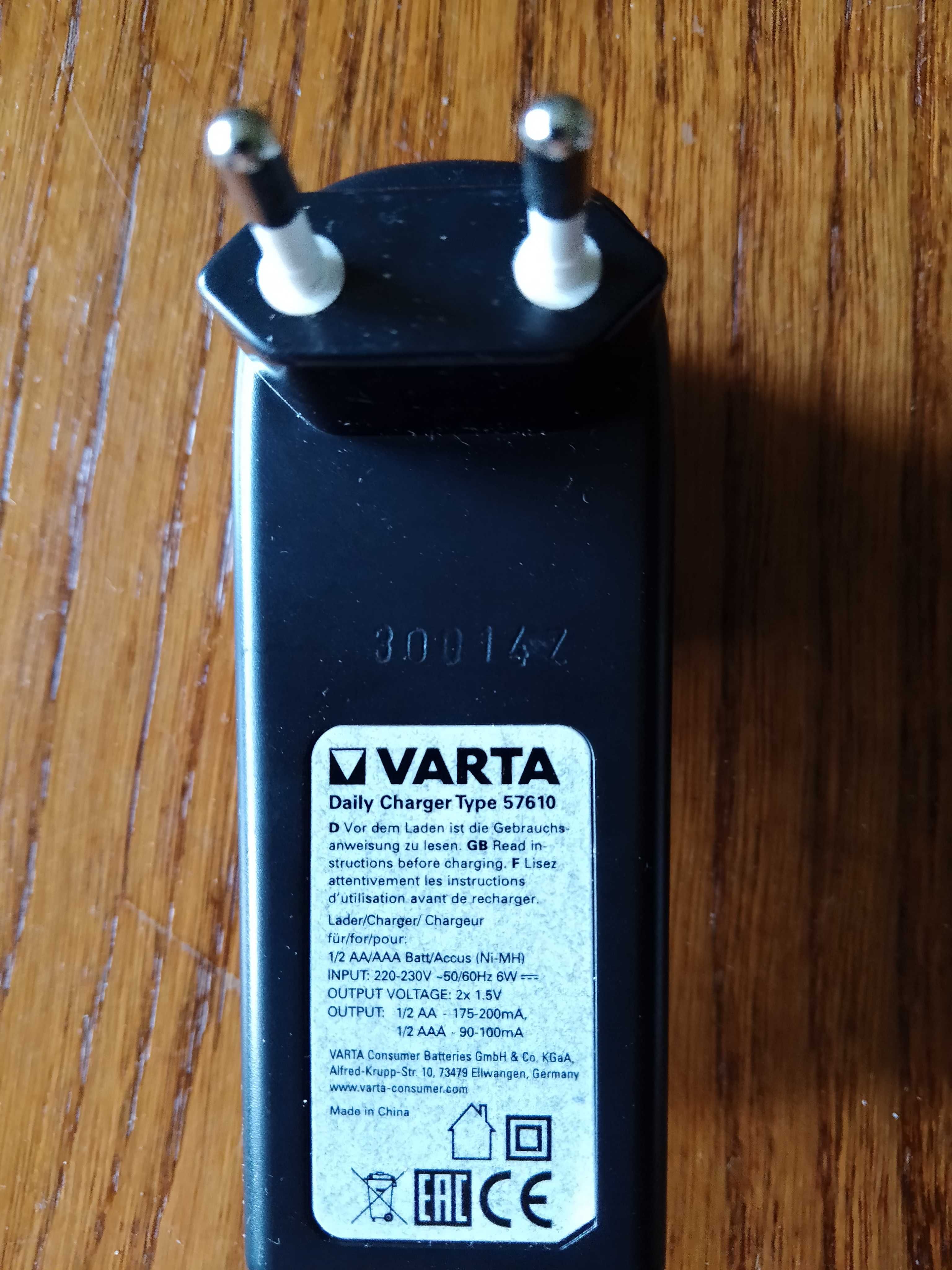 Ładowarka do akumulatorów,baterii Varta