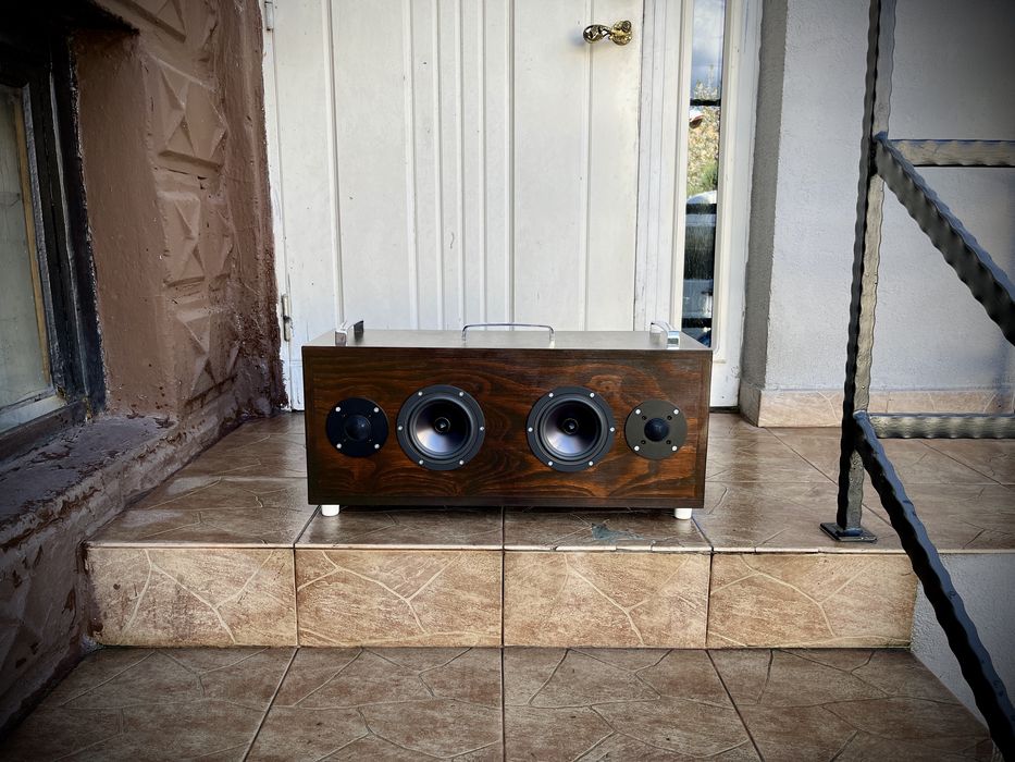 Głośnik aktywny klasy (HI-END) w kolorze wenge tropikalne 2x35 Wat DIY