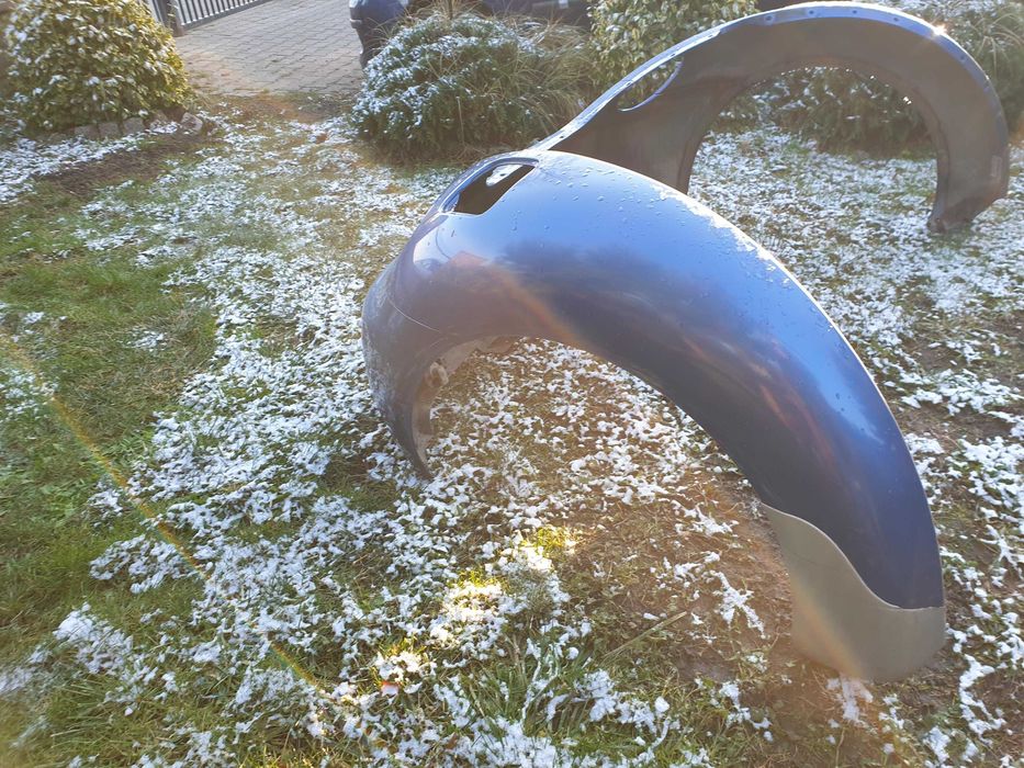 VW New Beetle błotnik tylni L+P strona kolor LW5Y