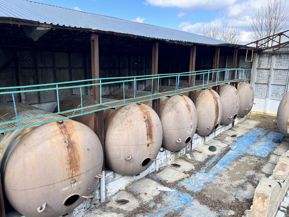 Ємності цистерни емаль 10 м3, 16 м6, 20 м3, 25 м3, 50 м3