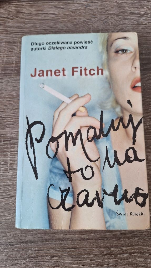 Pomaluj to na czarno Janet Fitch