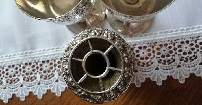 Srebrzony wazonik ikebana posrebrzany wazon srebrne grawery plater