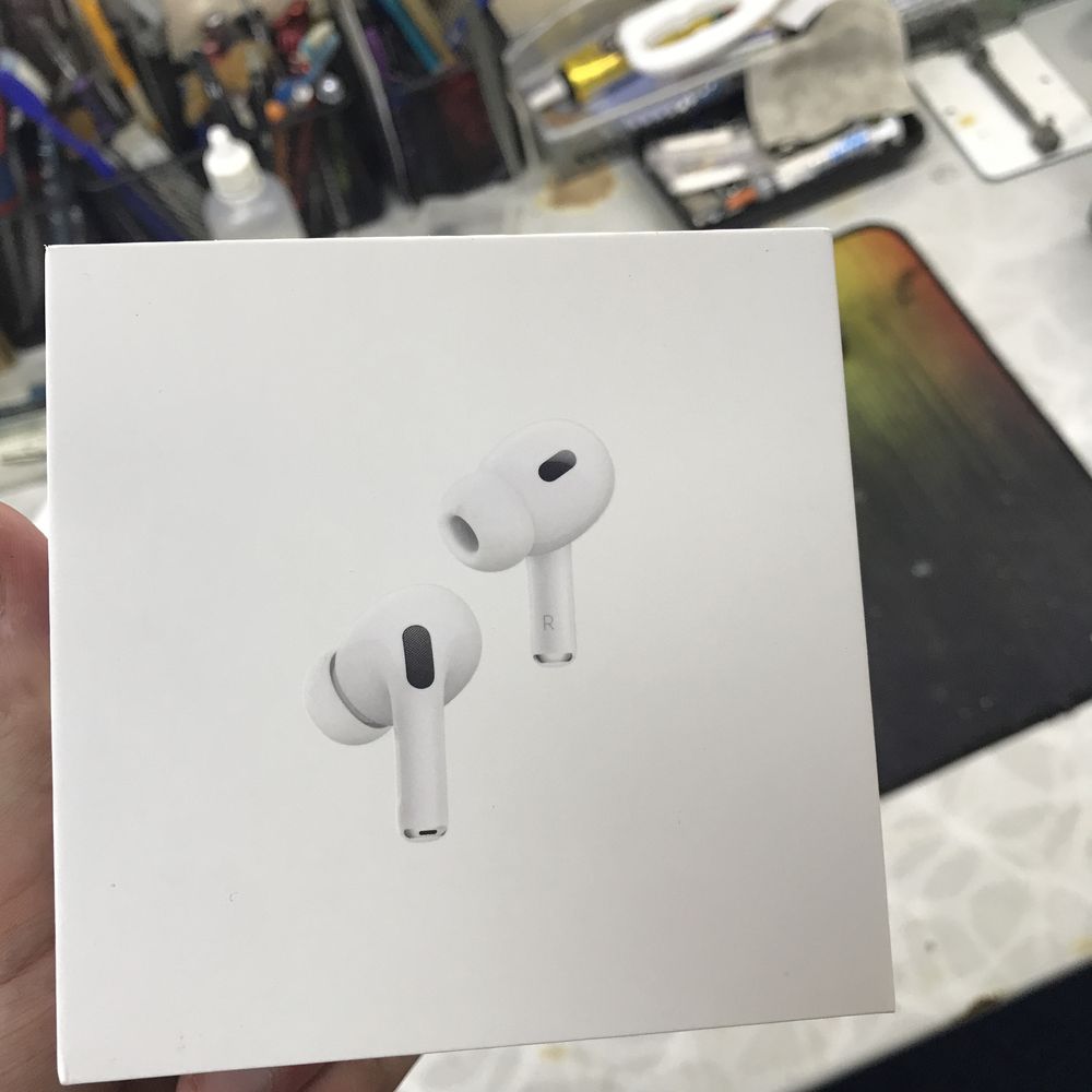 AIRPODS PRO 2 magsafe запаковані