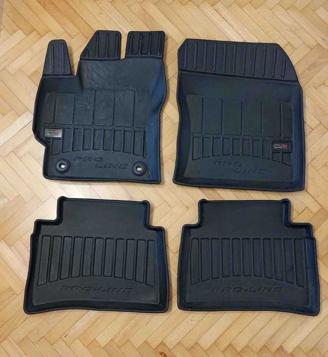 Dywaniki gumowe Proline Toyota Corolla