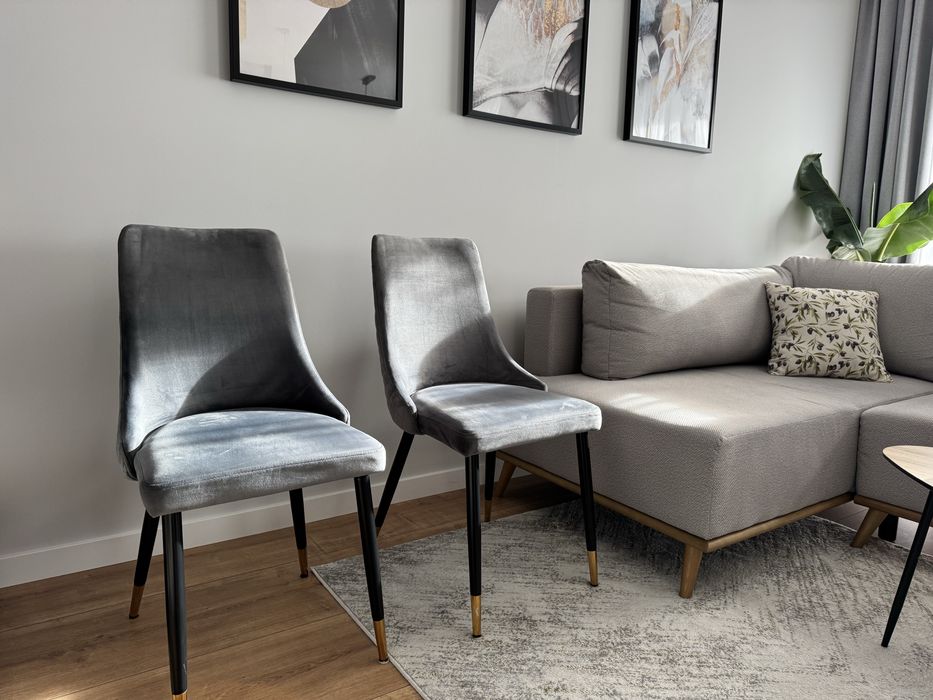 Krzesła Pikowane Velvet Piano