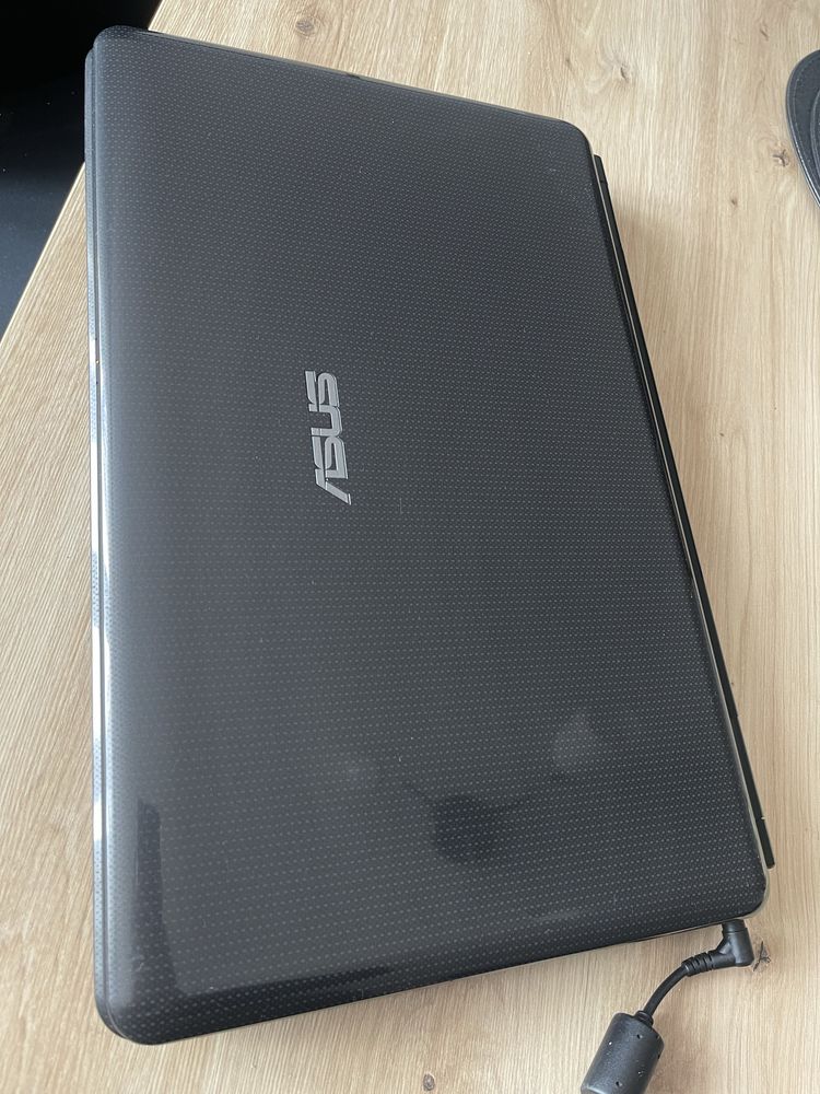 Asus X70A notebook