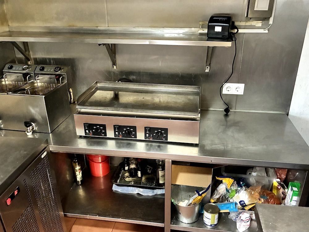 Recheio de cozinha de snack bar