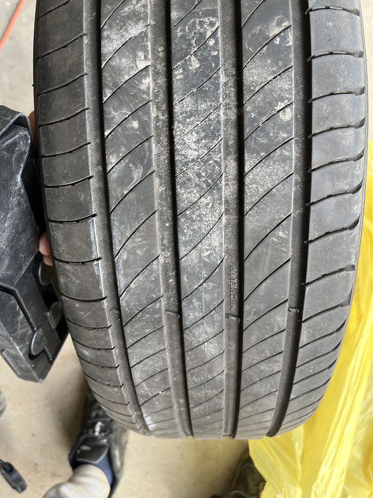 Opony Michelin Primacy 4 lato 215/55 R17 6mm