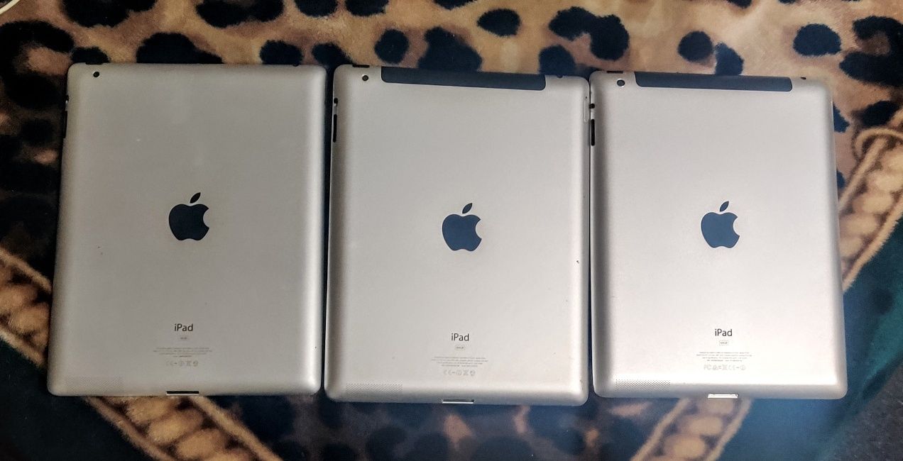 На запчасти одним лотом ipad