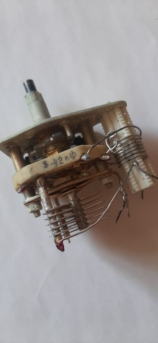 Конденсатор КПЕ генератора на кераміці