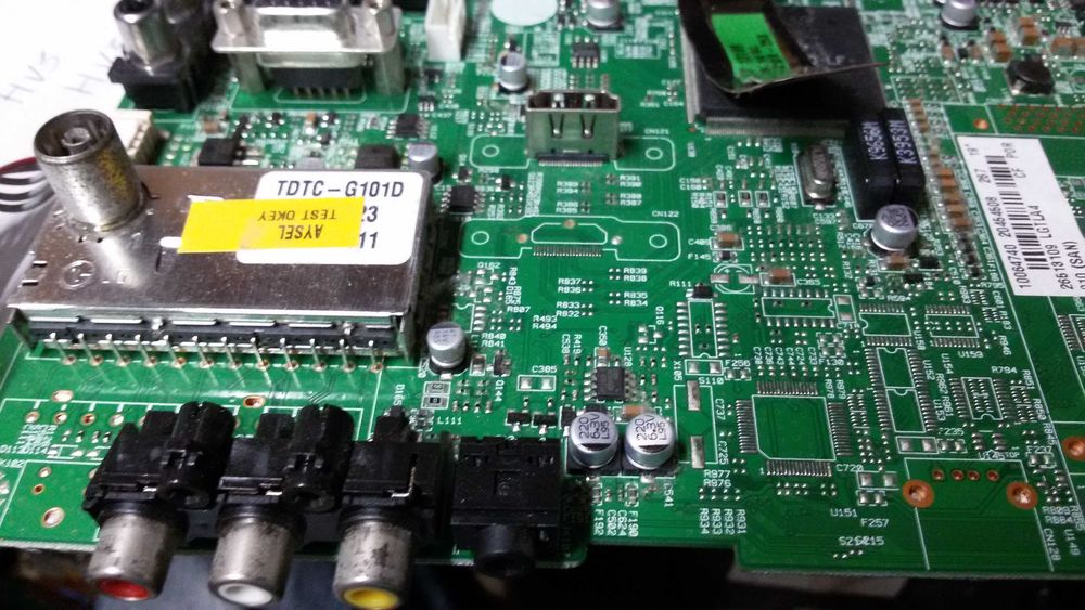 17mb25-3  vestel  tv lcd varias marcas 19polg