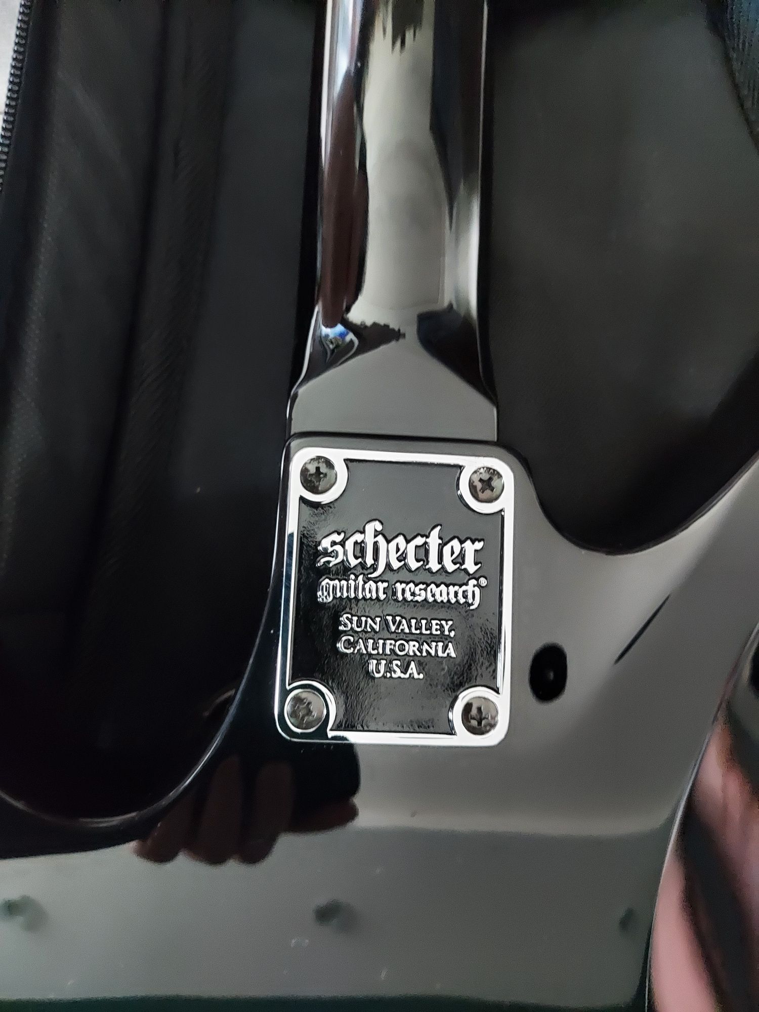 Schecter Synyster Gates Standard - gitara elektryczna