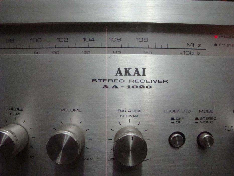 amplificador Akai AA7700